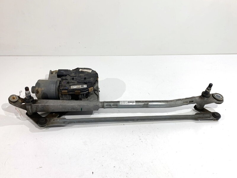 Mechanismus stěračů přední Audi Q8 (4MN) 2018 - 2022 4M8955023