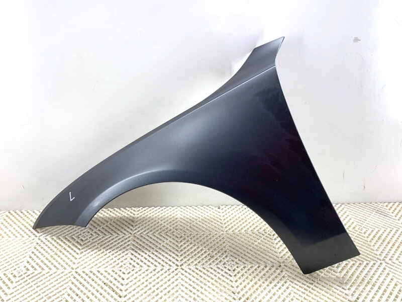 Blatník levý přední Audi A7 Sportback (4GA, 4GF) 2010 - 2018 LX7A