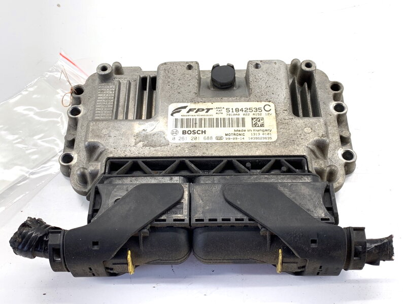 Řídicí jednotka motoru Fiat Bravo II (198_) 2006 - 2022 51842535