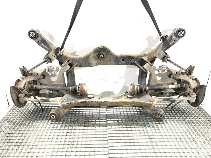 Výztuha zadní Audi A7 Sportback (4GA, 4GF) 2010 - 2018 4G0505235AD