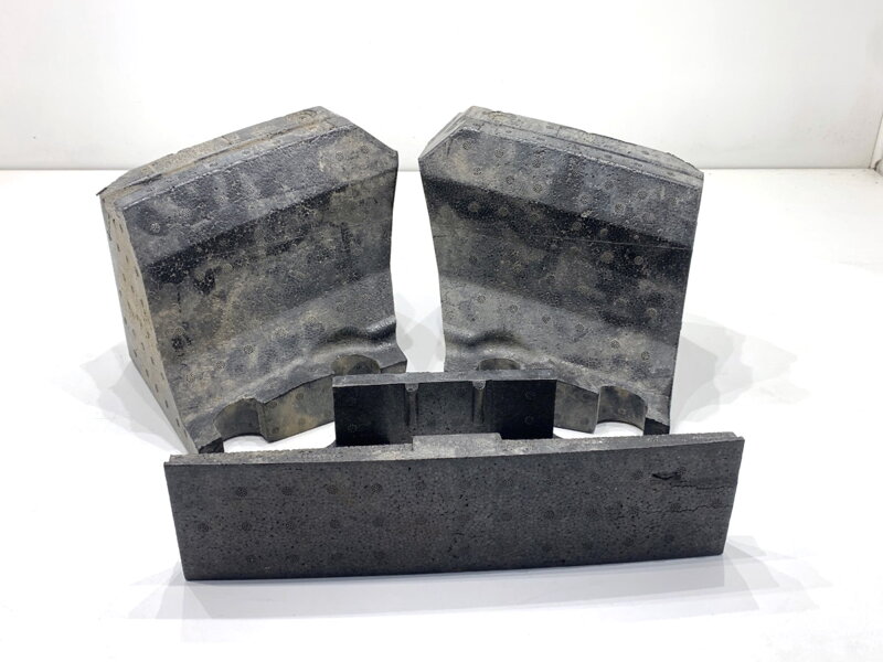 Absorbér nárazníku zadní Audi Q8 (4MN) 2018 - 2022 4M8807573 4M8807574