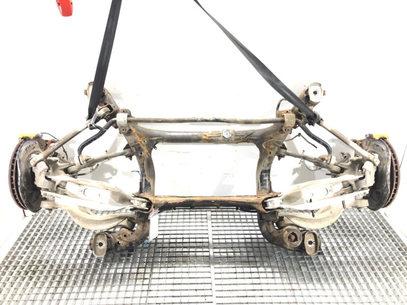 Výztuha zadní Audi Q8 (4MN) 2018 - 2022 4M0500025