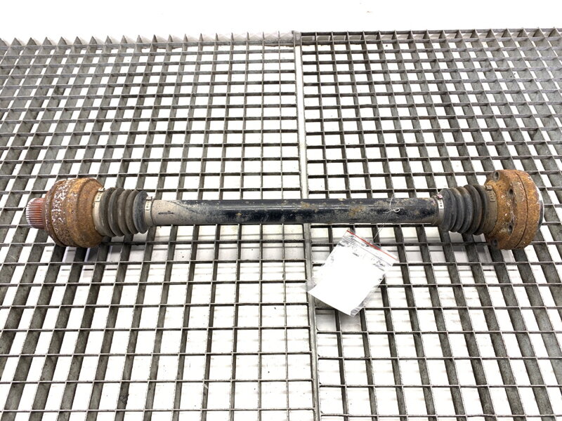 Poloosa pravá zadní Audi Q8 (4MN) 2018 - 2022 4M0501203D