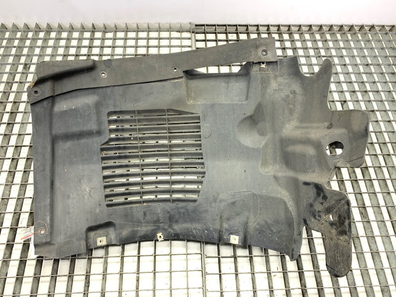 Podblatník pravý přední Audi A7 Sportback (4GA, 4GF) 2010 - 2018 4G8853888D