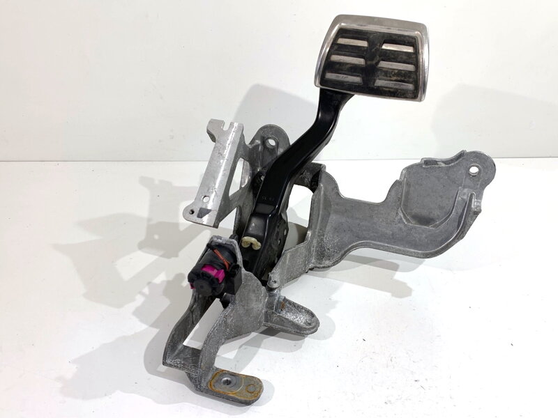 Pedál brzdy Audi A7 Sportback (4GA, 4GF) 2010 - 2018 4H1723140C