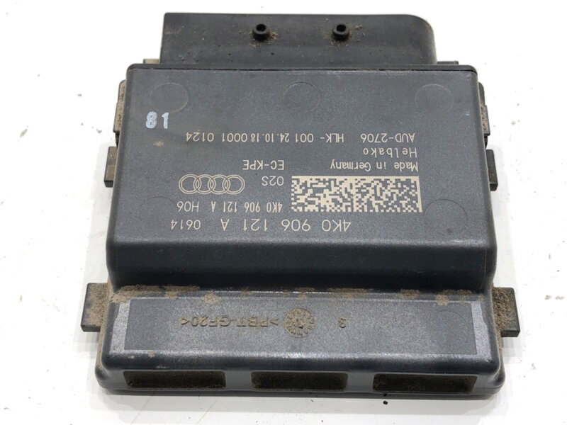 Modul čerpadla paliva Audi Q8 (4MN) 2018 - 2022 4K0906121A