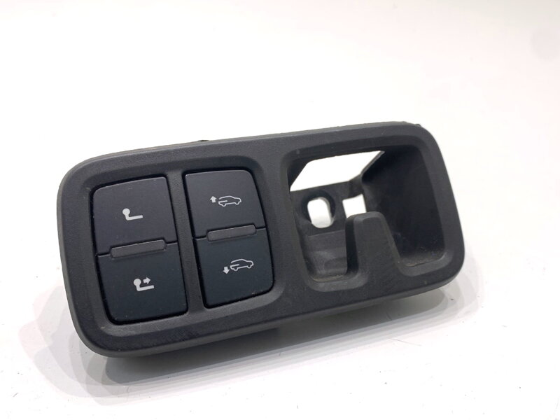 Panel ovládání hakiem Audi Q8 (4MN) 2018 - 2022 4M0959511C