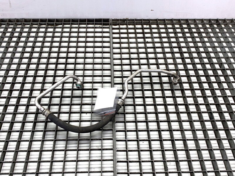 Hadice klimatizace Toyota Corolla Sedan (_E21_) 2019 - 2022