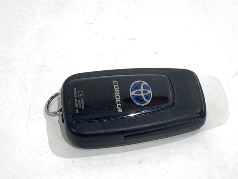 Klíč dálkové ovládání Toyota Corolla Sedan (_E21_) 2019 - 2022 MR15381