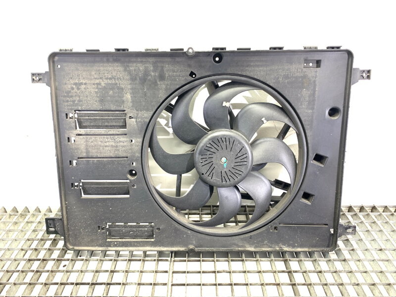 Ventilátor chladiče Volvo V70 III (135) 2007 - 2016