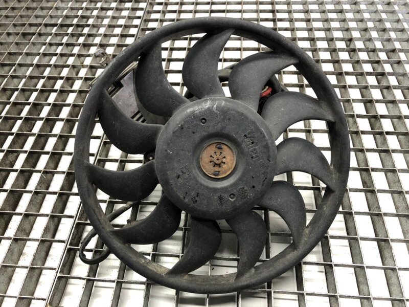 Modul ventilátoru Audi A4 B6 Avant (8E5) 2000 - 2005 8E0959501