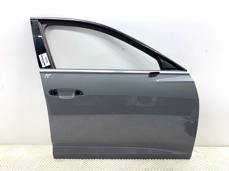 Dveře pravé přední LY7C Audi A6 C8 Avant (4A5) 2018 - 2022 LY7C
