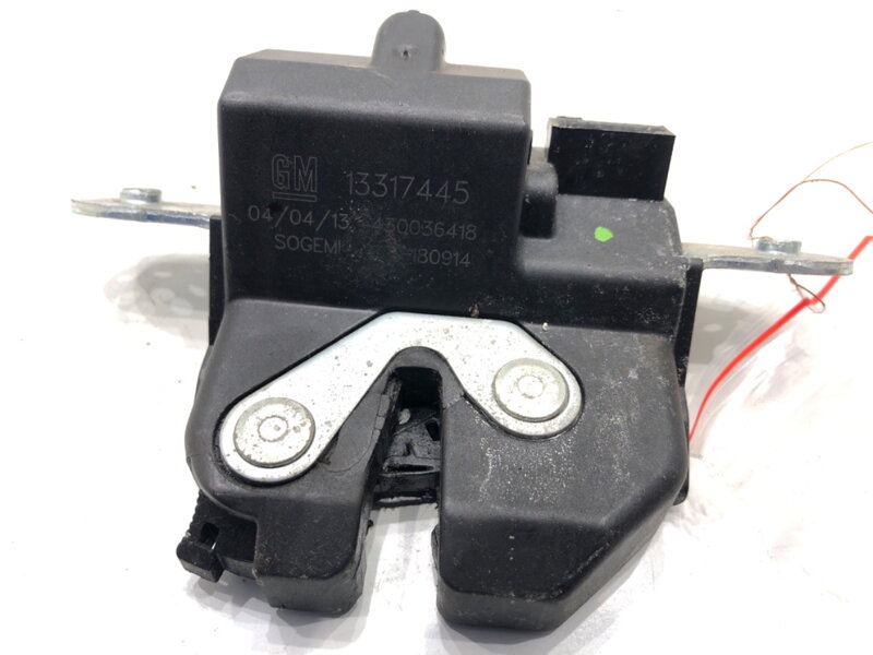 Zámek víka kufru zadní Opel Corsa D (S07) 2006 - 2014 13317445