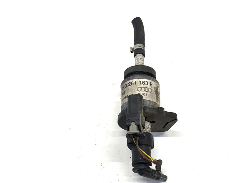 Čerpadlo webasto Audi A6 C8 Avant (4A5) 2018 - 2022 4K0261163E