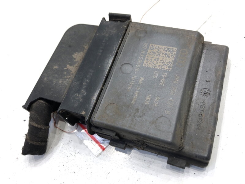 Modul čerpadla paliva Audi A6 C8 Avant (4A5) 2018 - 2022 4M4906121B