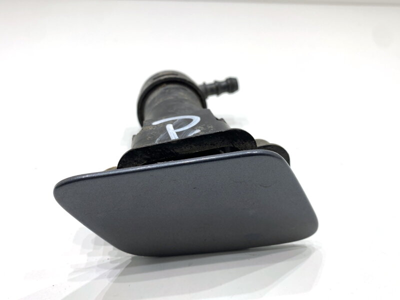 Ostřikovač světla pravý přední Audi A4 B6 (8E2) 2000 - 2005 8E0955102