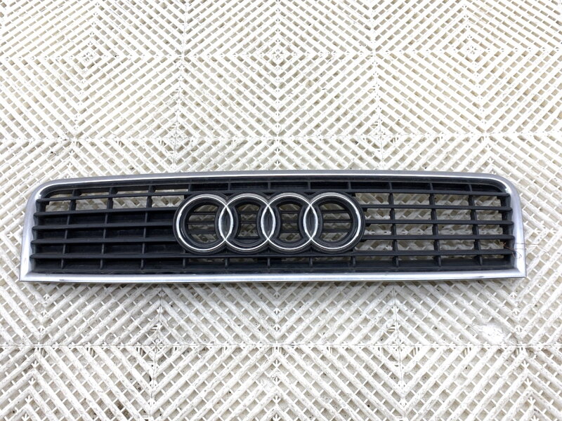 Maska chladiče grill Audi A4 B6 (8E2) 2000 - 2005 8E0853651C