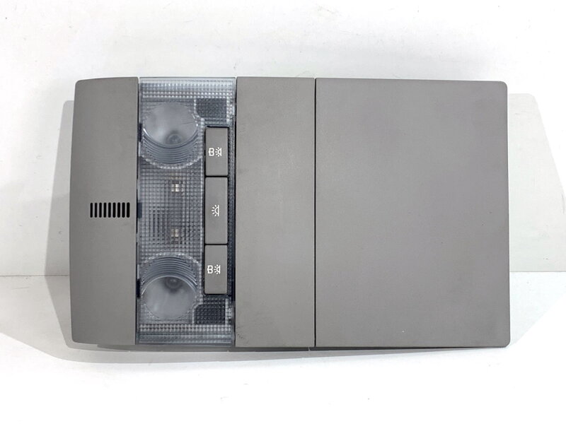 Stropní světlo Opel Astra H Kombi (A04) 2004 - 2014 13112203