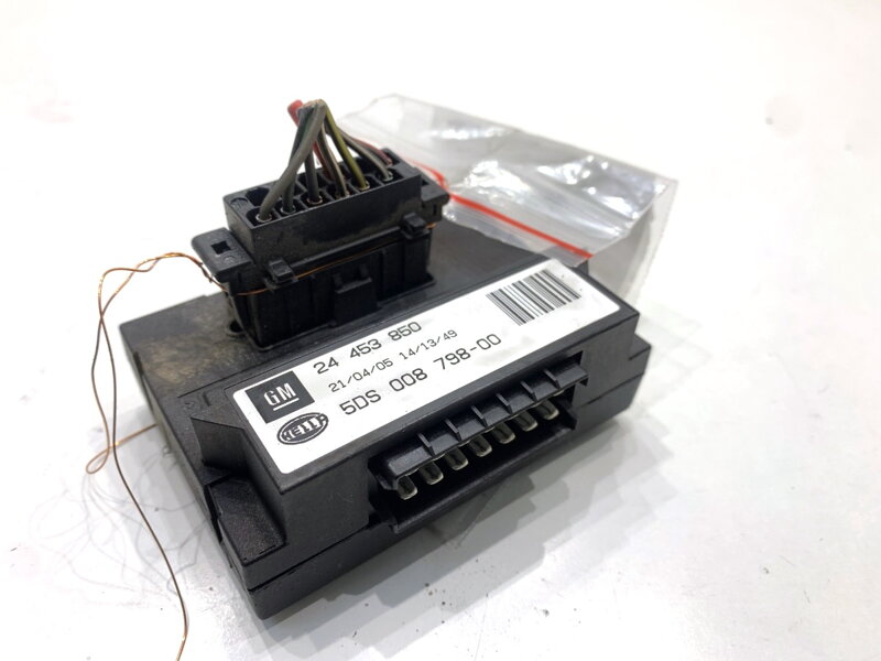 Modul háku Opel Astra H Kombi (A04) 2004 - 2014 24453850