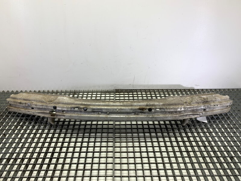 Výztuha nárazníku přední BMW 3 Compact (E46) 2001 - 2005 8195287