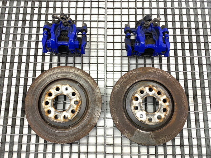 Třmeny zadní sada swap VW Arteon (3H7, 3H8) 2017 - 2022