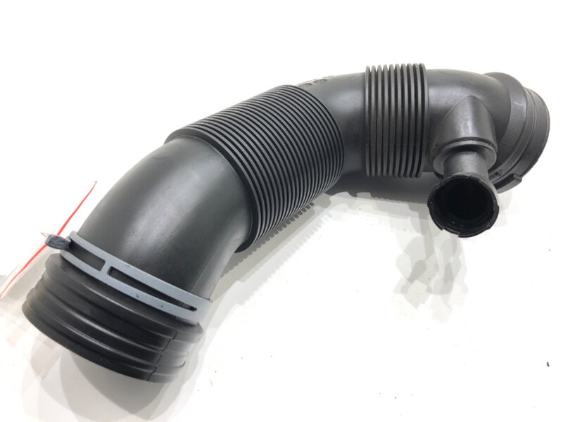 Vzduchové potrubí VW Arteon (3H7, 3H8) 2017 - 2022 3Q0129624