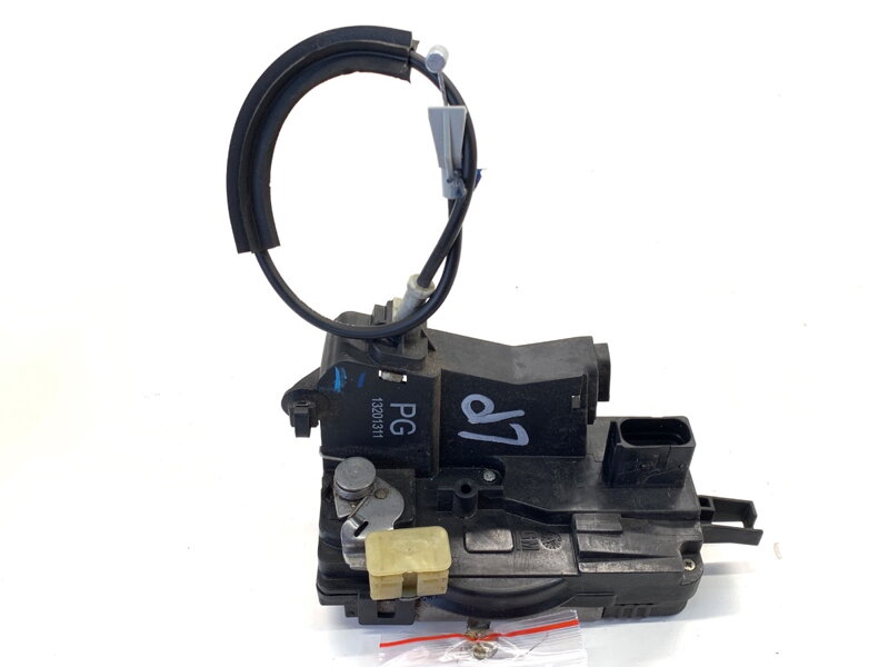 Zámek dveří levý přední Opel Vectra C (Z02) 2002 - 2009 13201311