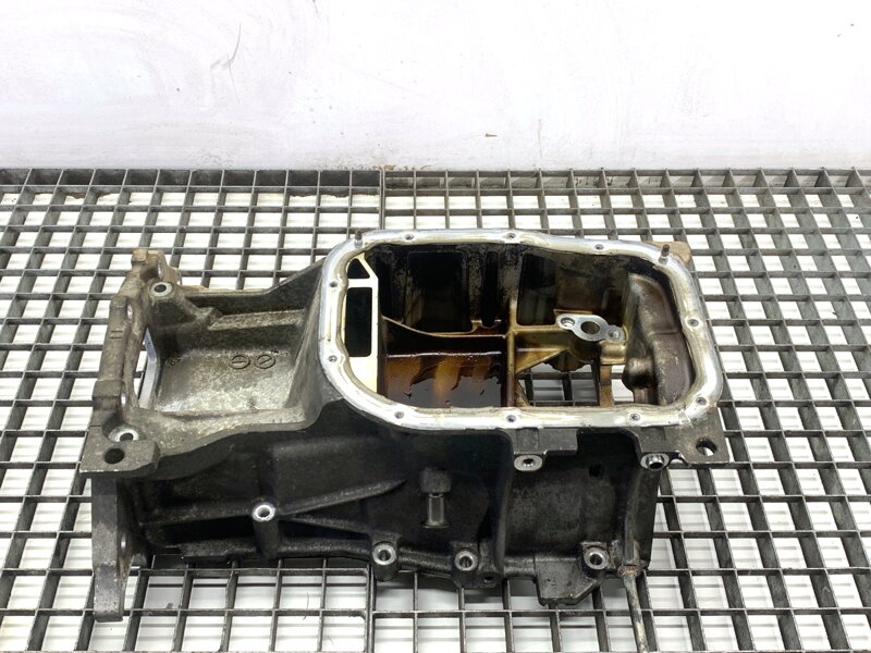 Vana olejová Lexus CT (ZWA10_) 2010 - 2022