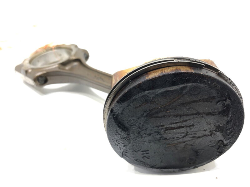 Píst S ojnicí Lexus CT (ZWA10_) 2010 - 2022