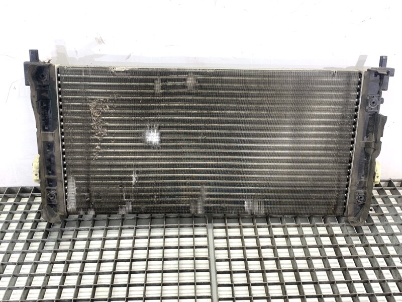 Chladič vody Skoda Fabia III (NJ3) 2014 - 2022 6R0121253