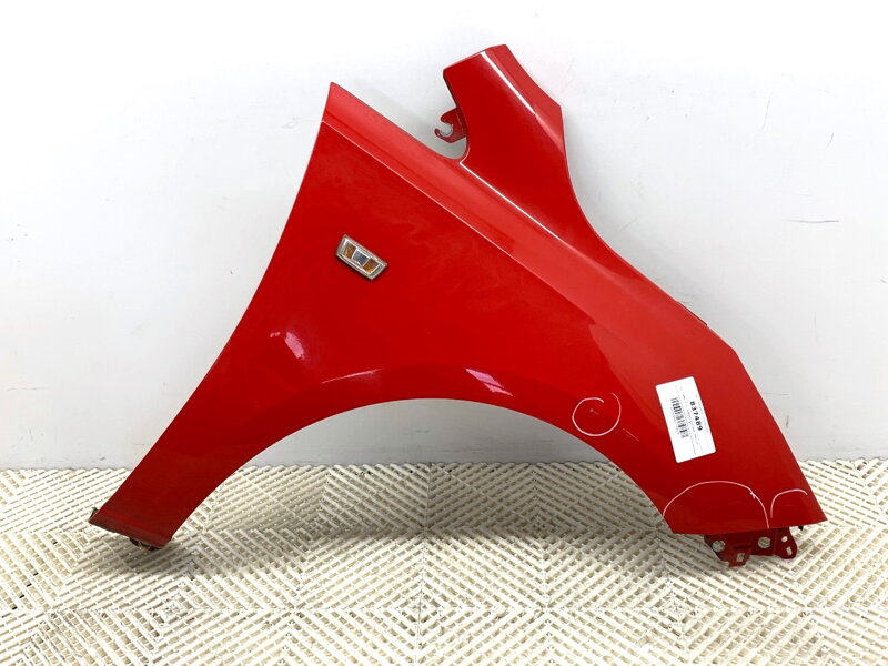 Blatník pravý přední Z547 Opel Corsa E (X15) 2014 - 2022 Z547