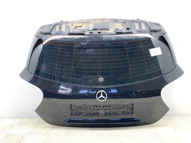 Víko kufru zadní Mercedes-benz Class A (W176) 2012 - 2018