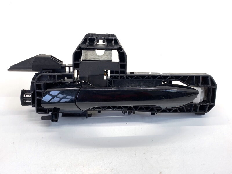 Klika vnější levá zadní Mercedes-benz Class A (W176) 2012 - 2018 A2047602134