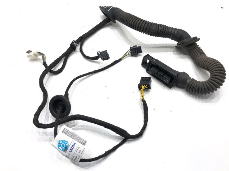 Kabeláž dveře zadní pravá Mercedes-benz Class A (W176) 2012 - 2018 A1765405908