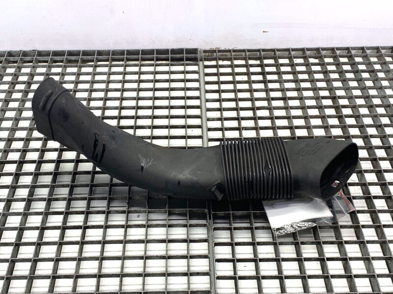 Vzduchové potrubí BMW X6 (F16, F86) 2014 - 2019 8514007