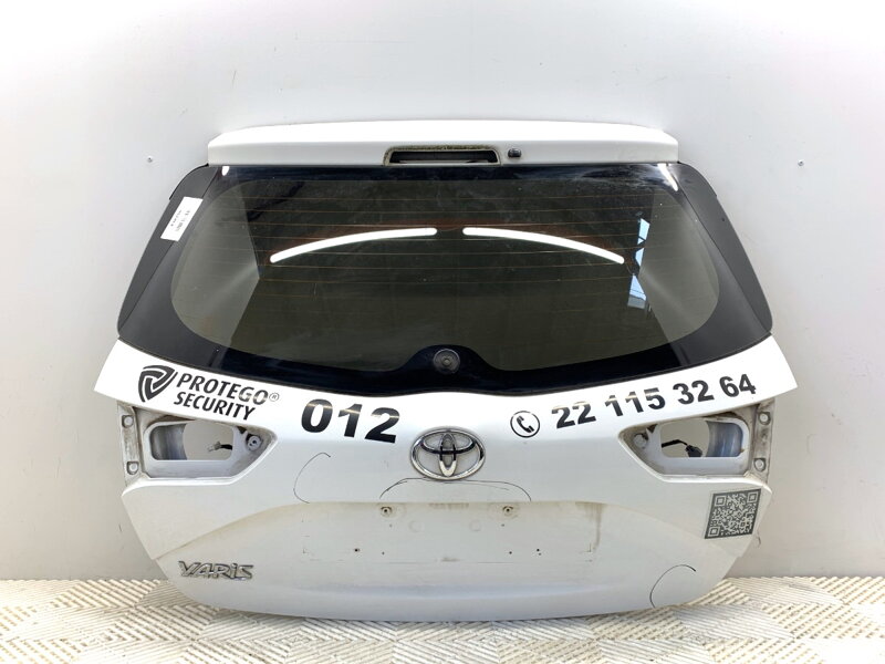 Víko kufru zadní Toyota Yaris (_P13_) 2010 - 2022