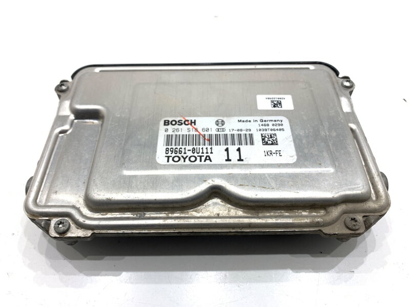 Řídicí jednotka motoru Toyota Yaris (_P13_) 2010 - 2022 89661-0U111 0261S18601