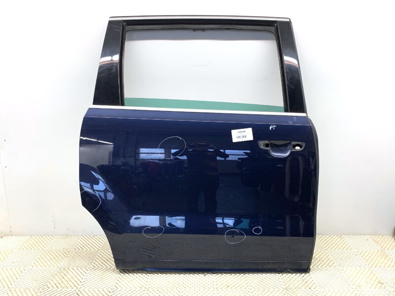 Dveře pravé zadní VW Sharan (7N1, 7N2) 2010 - 2022