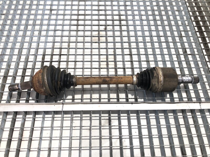 Poloosa levá přední Fiat Scudo (270_, 272_) 2007 - 2022