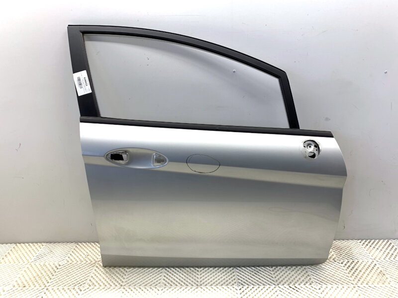 Dveře pravé přední Ford Fiesta VI (CB1, CCN) 2008 - 2022