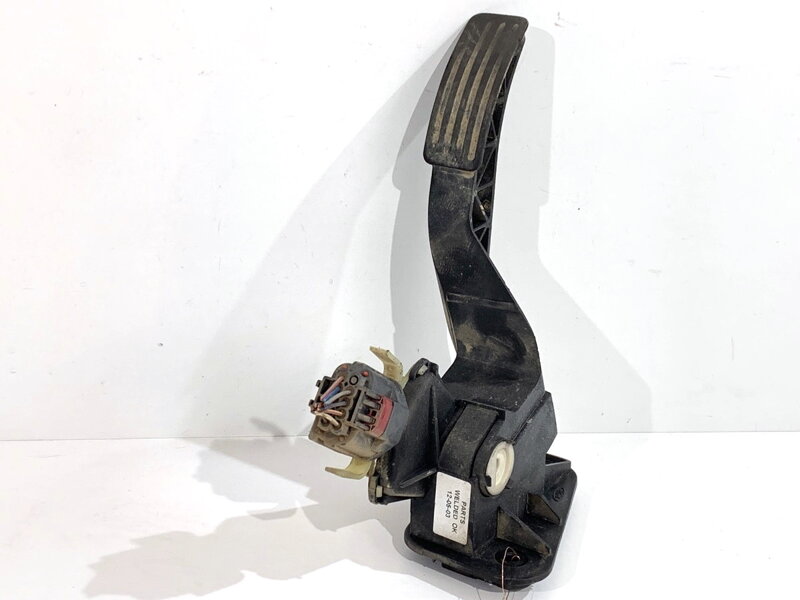 Plynový pedál Ford Transit Autobus (FD_ _, FB_ _, FS_ _, FZ_ _, FC_ _) 2000 - 2006