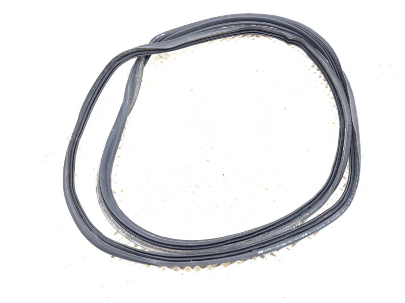 Těsnění víka kufru kufru Skoda Superb III Kombi (3V5) 2015 - 2022 3V9827705B