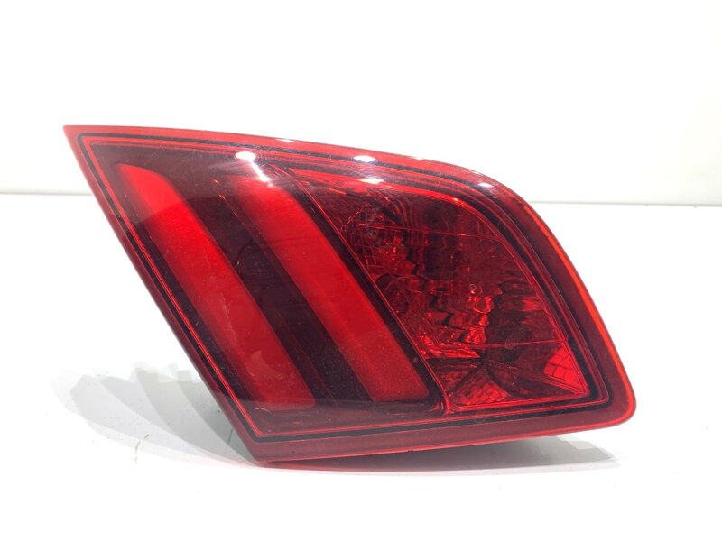 Světlo zadní levé vnitřní Peugeot 308 II (LB_, LP_, LW_, LH_, L3_) 2013 - 2021 9677818380