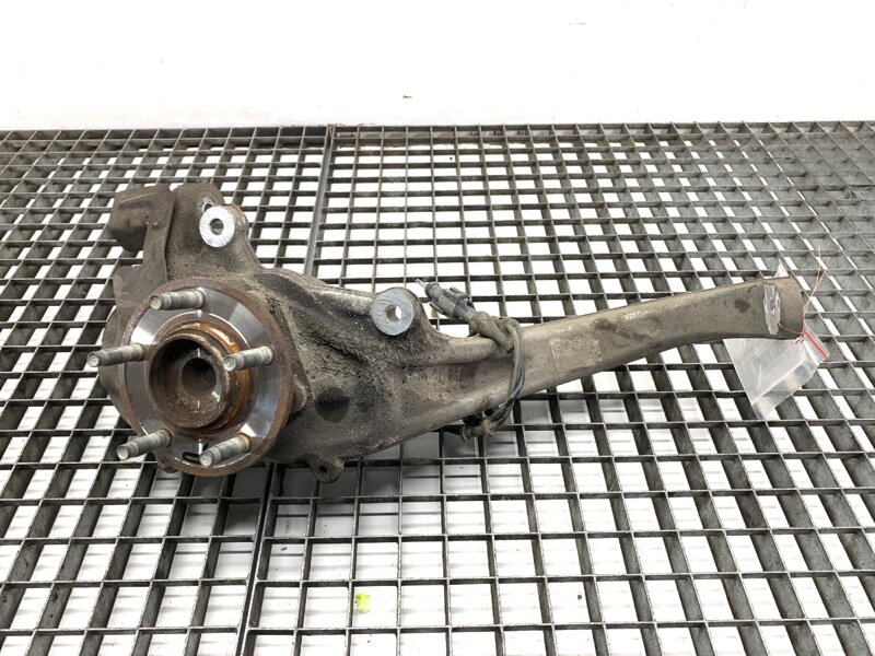 Otoč pravá přední Jaguar XF I (X250) 2008 - 2015