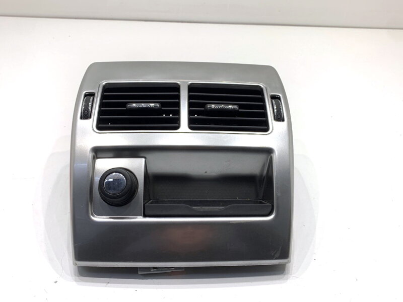 Mřížka ventilace zadní Jaguar XF I (X250) 2008 - 2015 AX23-67846-A