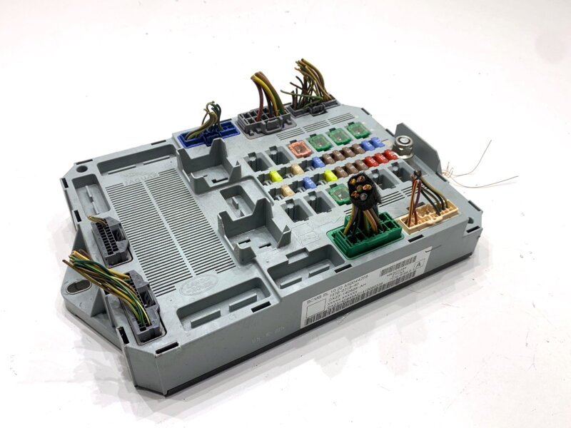 Pojistková skříňka Jaguar XF I (X250) 2008 - 2015 DX23-14D628-AH