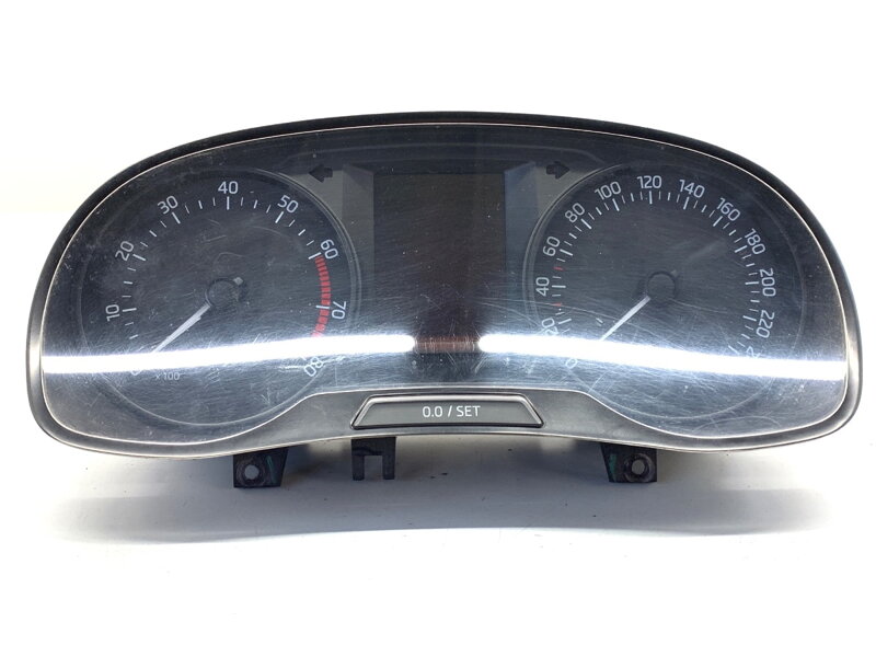 Tachometr budíky Skoda Fabia III Kombi (NJ5) 2014 - 2022 6V0920700A