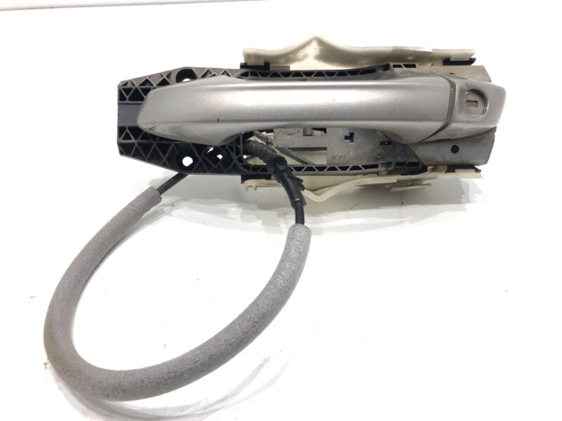 Klika vnější levá přední Skoda Fabia III Kombi (NJ5) 2014 - 2022 5N0837885H