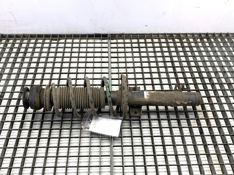 Tlumič pravý přední S pružinou Skoda Fabia III Kombi (NJ5) 2014 - 2022