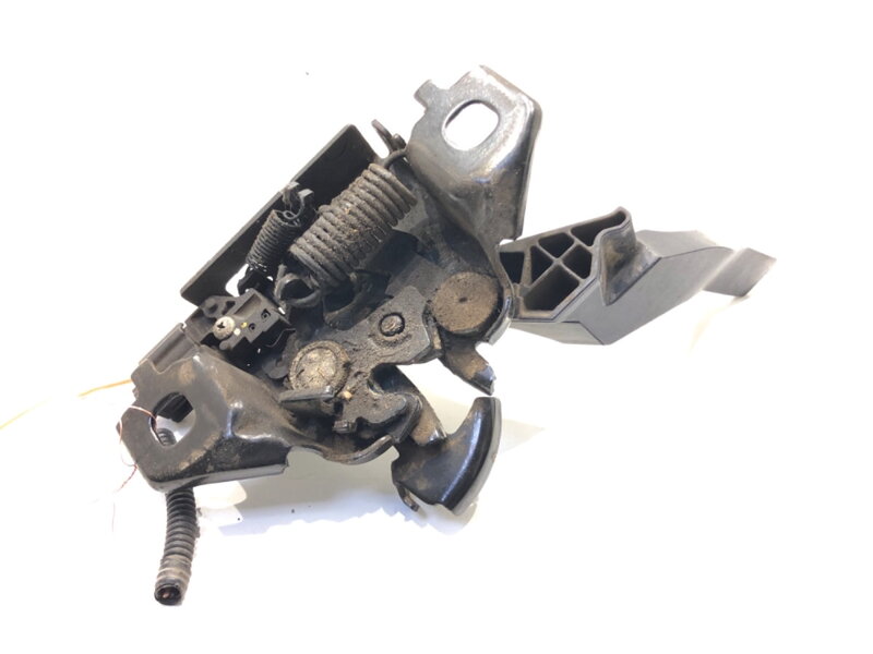 Zámek kapoty přední Renault Arkana I (LCM_) 2019 - 2022